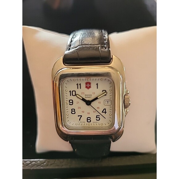 LEXUS VICTORINOX SWISS ARMY WOMENS WATCH CASE CALENDAR 700106485 SWISS MADE - Picture 1 of 10